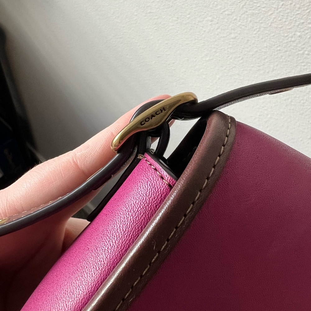 Coach Original Leather Magenta and Brown Crossbody Bag - EUC - No Call Outs - Picture 6 of 14